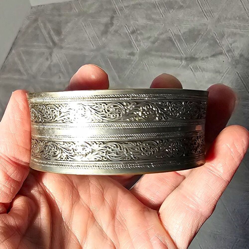 Engraved Silver Tone Metal Adjustable Cuff Bracelet Bangle No Stone